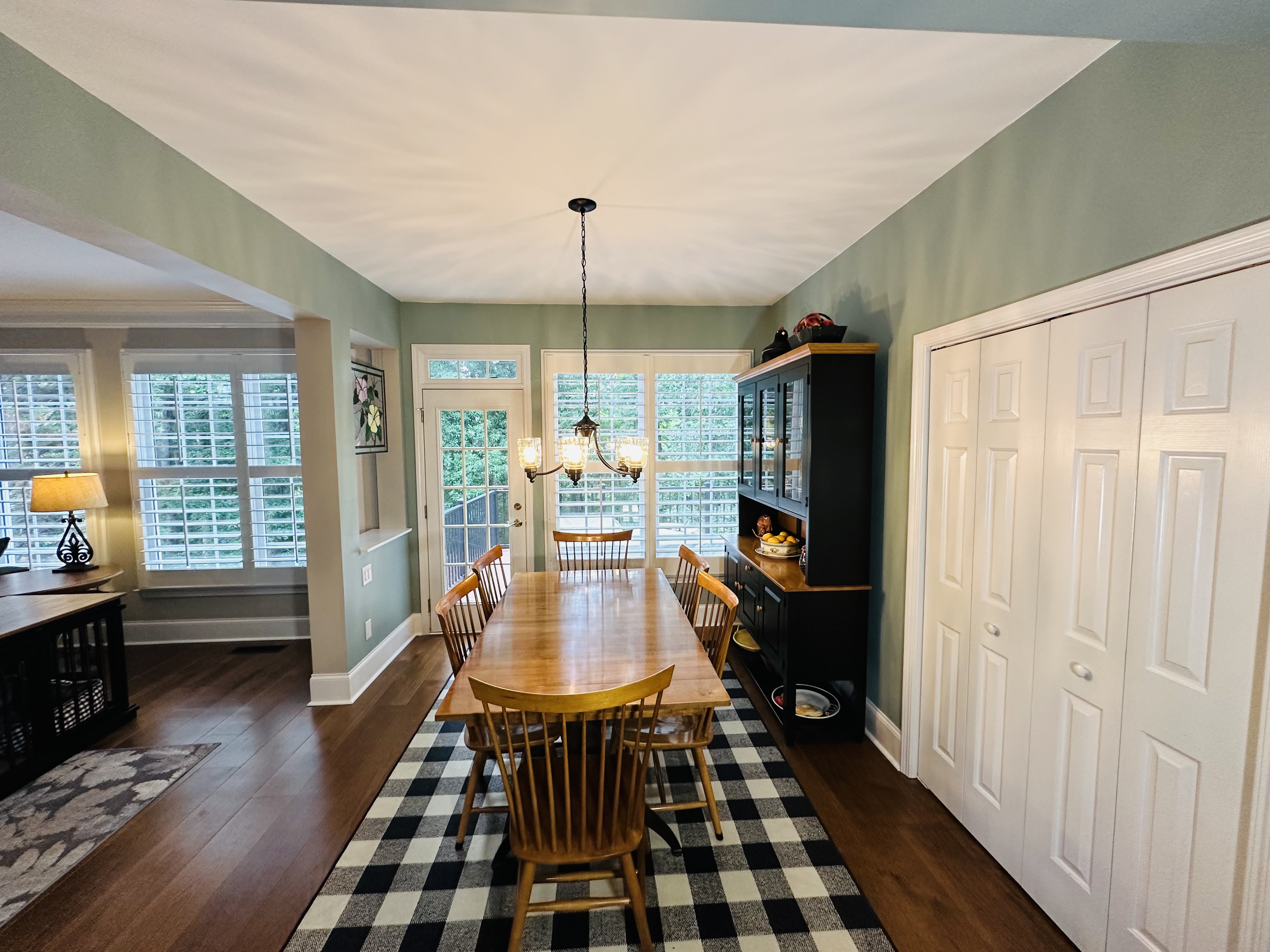 Breakfast Room